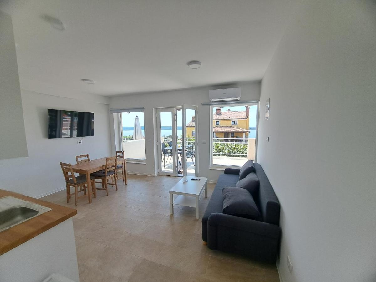 Apartments Pronavtik Piran Exteriör bild